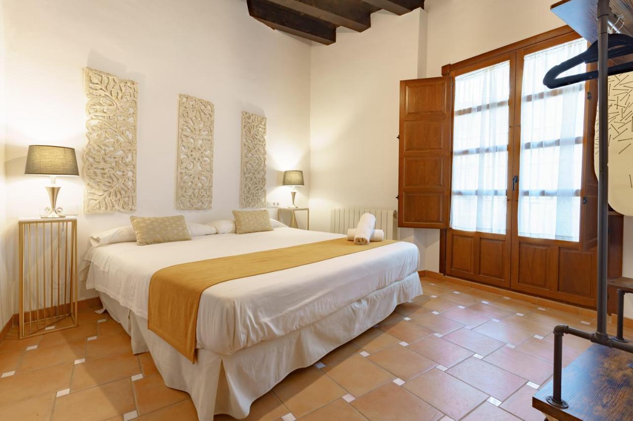 Casa De Columnas Granada