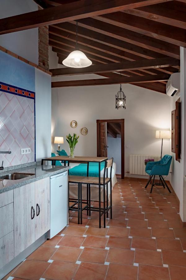 Aparthotel Casa De Columnas *