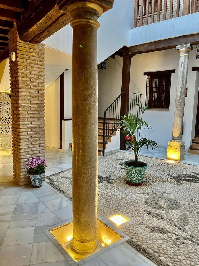 Casa De Columnas *