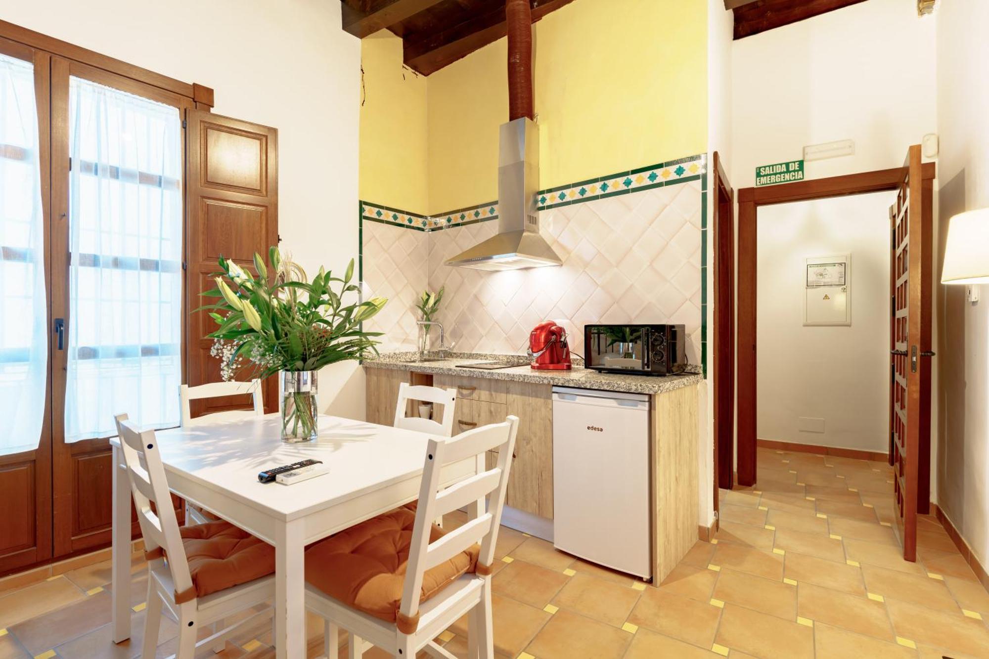Casa De Columnas Aparthotel